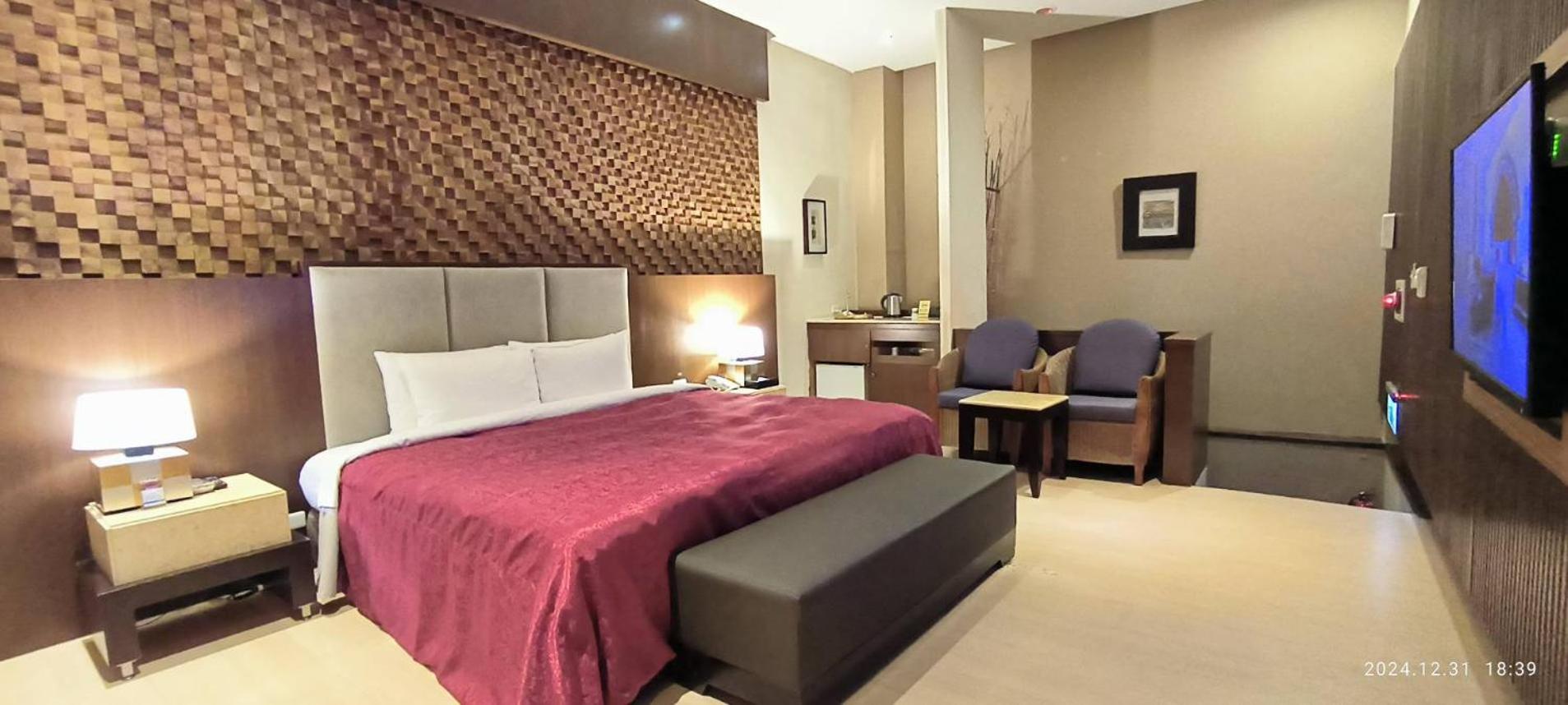 Shantis Motel Chiayi Extérieur photo