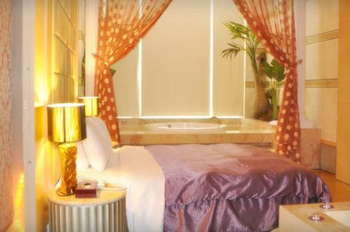Shantis Motel Chiayi Extérieur photo